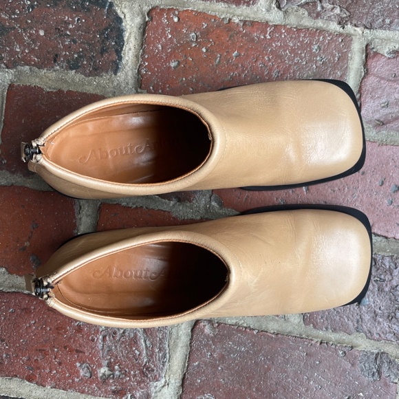 About Arianne Ava heeled shoes in oat - Picture 3 of 13